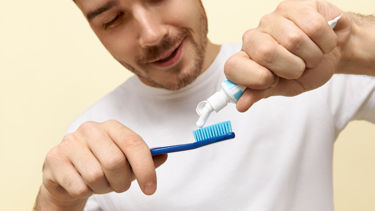 Understanding The Different Types Of Toothpaste - Nerdynaut